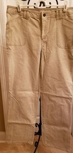 Light beige/cream, straight leg, midrise jeans.